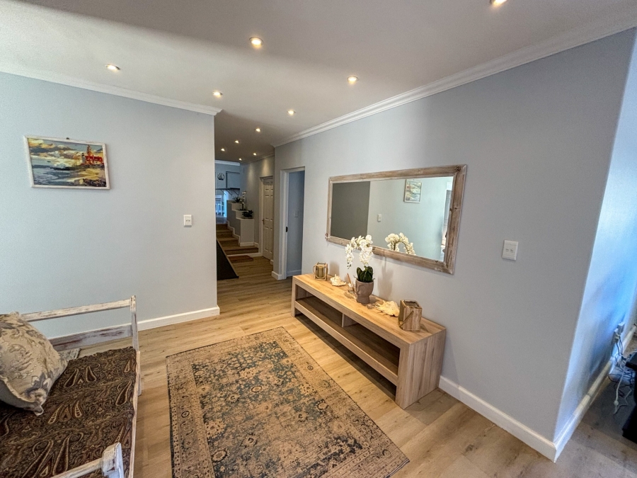 3 Bedroom Property for Sale in Agulhas Western Cape